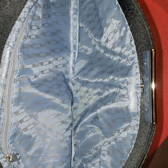 Mario Tricoci Clutch - Picture 4 of 4